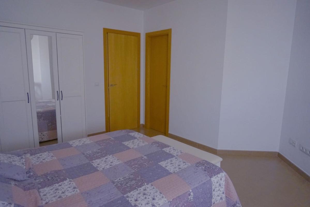 Продажа квартиры на Piso en Avenida Miguel Hernández, 38, Centro Urbano, Denia, Дения
 photo 4