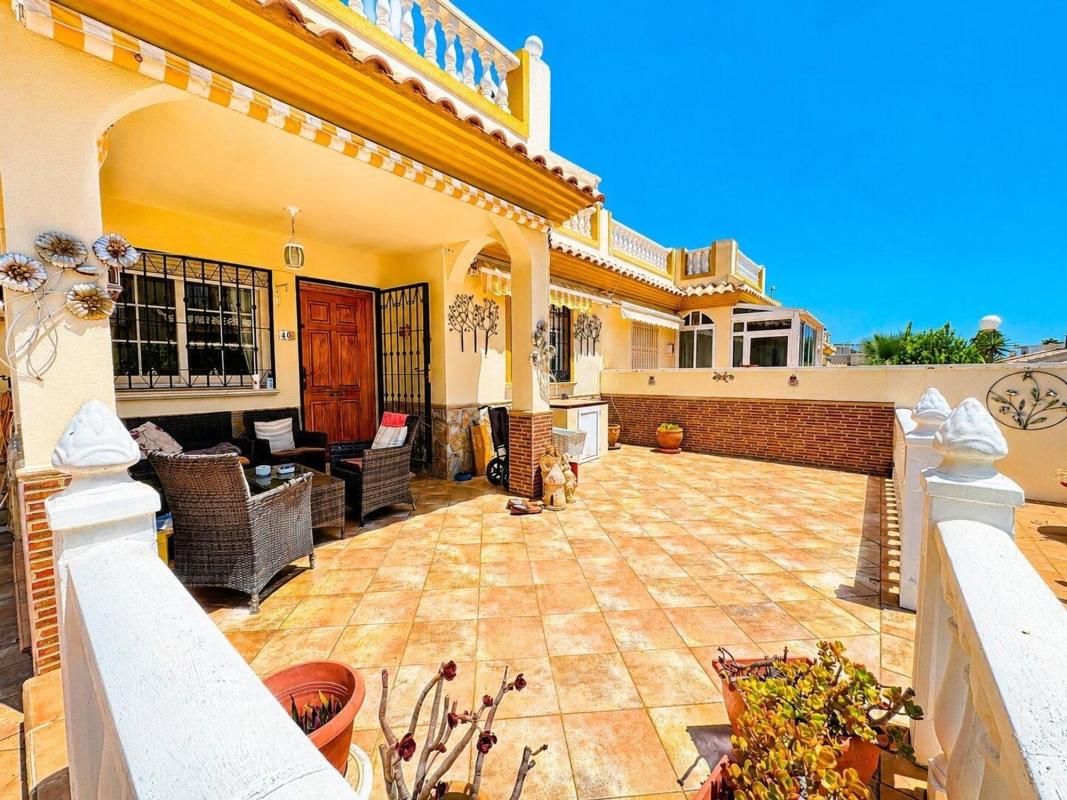 Propiedades en venta y alquiler en España photo 2