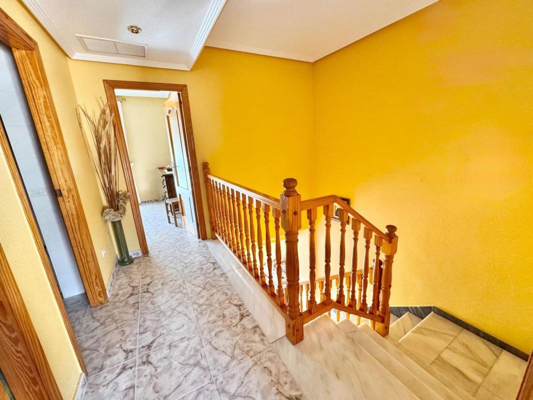 Propiedades en venta y alquiler en España photo 5