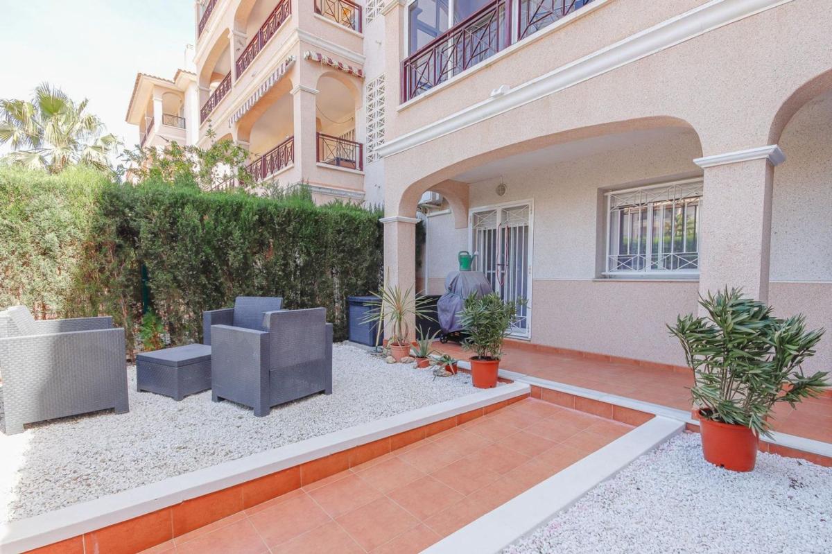 Sale of apartment in Piso en J-1 p Flamenca Norte s/n, Playa Flamenca, Orihuela, Orihuela
photo 2