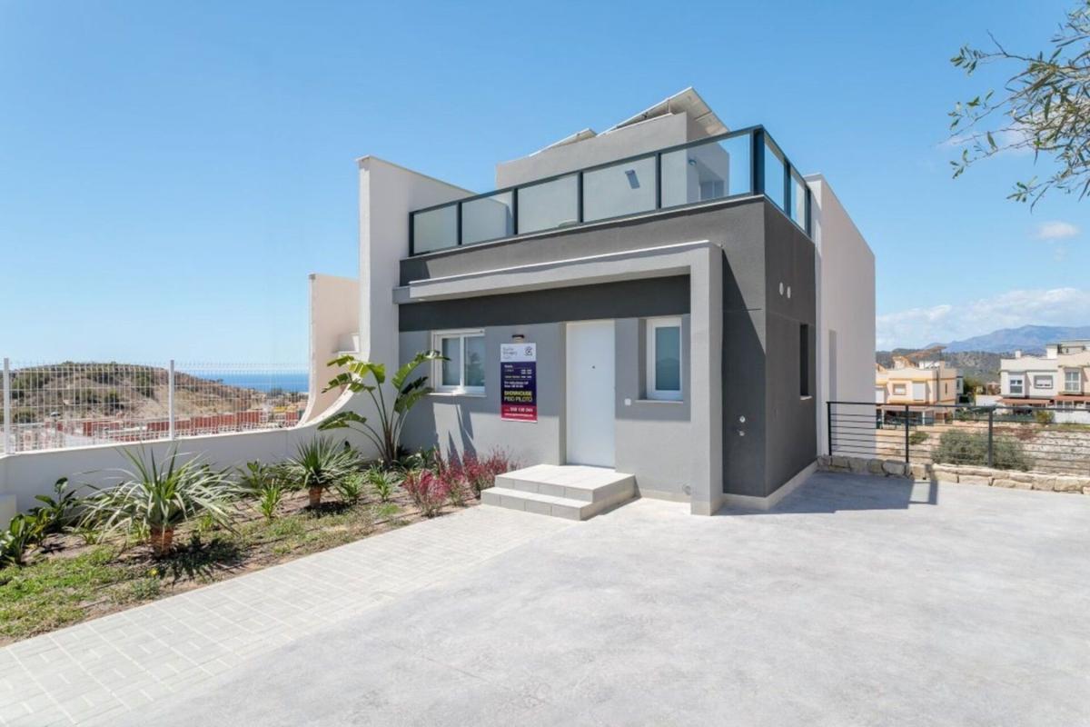 Properties for sale and rent in Spain photo 1