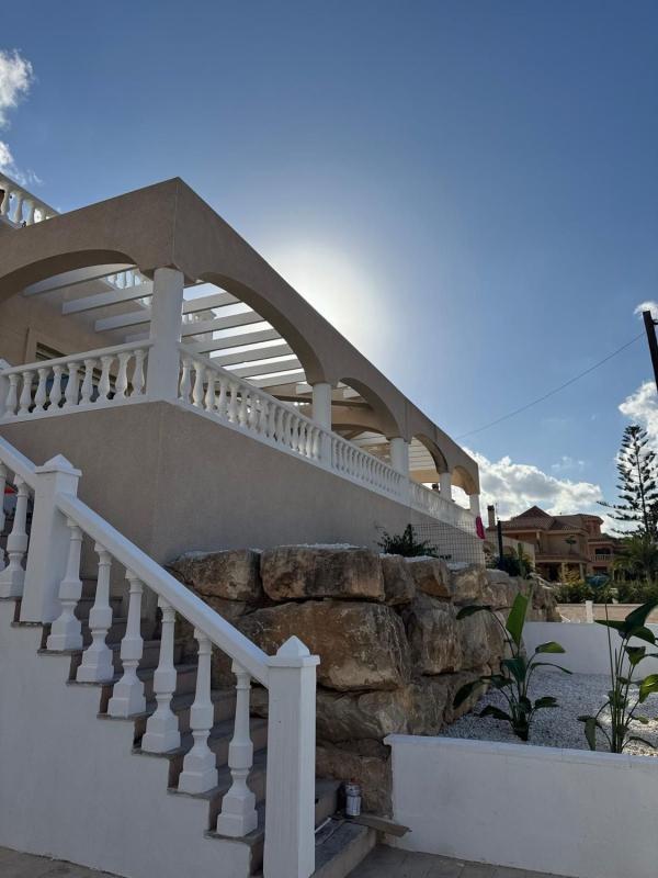 Properties for sale and rent in Spain photo 5