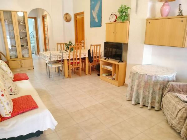 Sale of flat in Piso en Playa de los Náufragos, Torrevieja, Torrevieja
photo 1