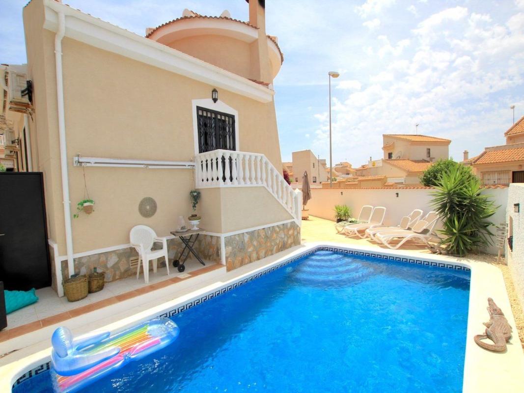Propiedades en venta y alquiler en España photo 2