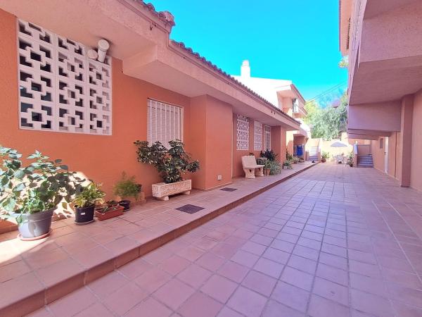 Sale of flat in Piso en Playa de Poniente, Benidorm, Benidorm
thumbnail 2