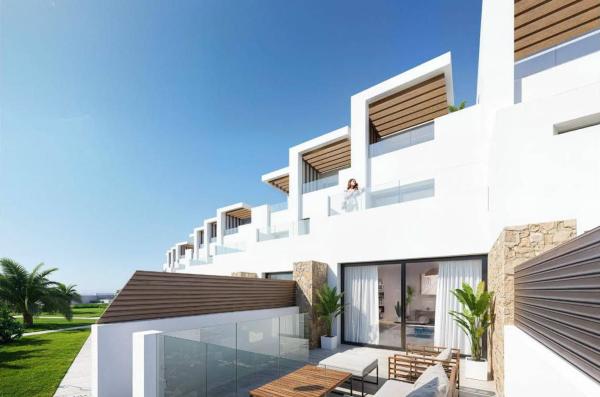 Chalet pareado en Calle Juan Marsé, 171, Campoamor, Orihuela photo 1