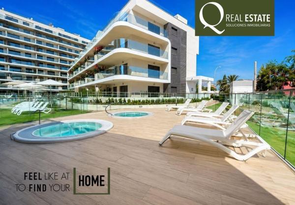 Sale of flat in Piso en Calle Violoncellista Vicente Perello, PAU 5, Alicante / Alacant, Alicante
photo 1
