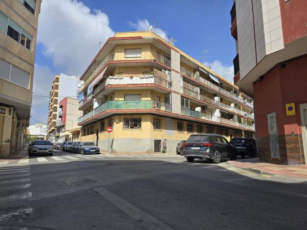 Sale of flat in Piso en Calle de Fra Juan Tensa, Campello Pueblo, El Campello, El Campello
photo 1