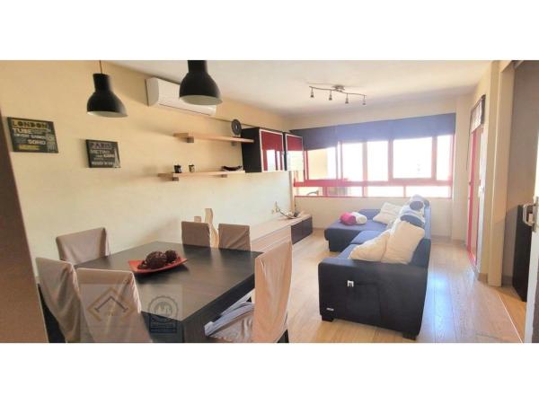 Sale of flat in Piso en Calle de Viena, Zona Sierra Helada, Benidorm, Benidorm
thumbnail 1