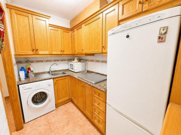 Venta de piso en Piso en Antonio Machado, Torrevieja, Torrevieja
 photo 4