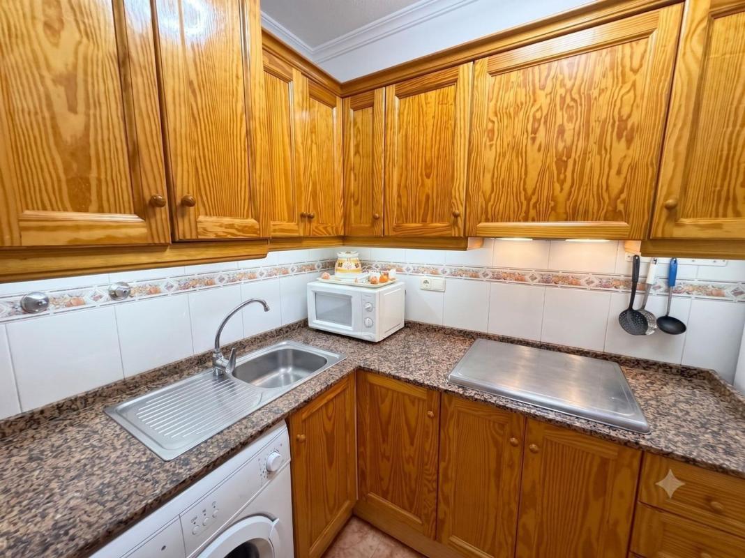 Venta de piso en Piso en Antonio Machado, Torrevieja, Torrevieja
 photo 5