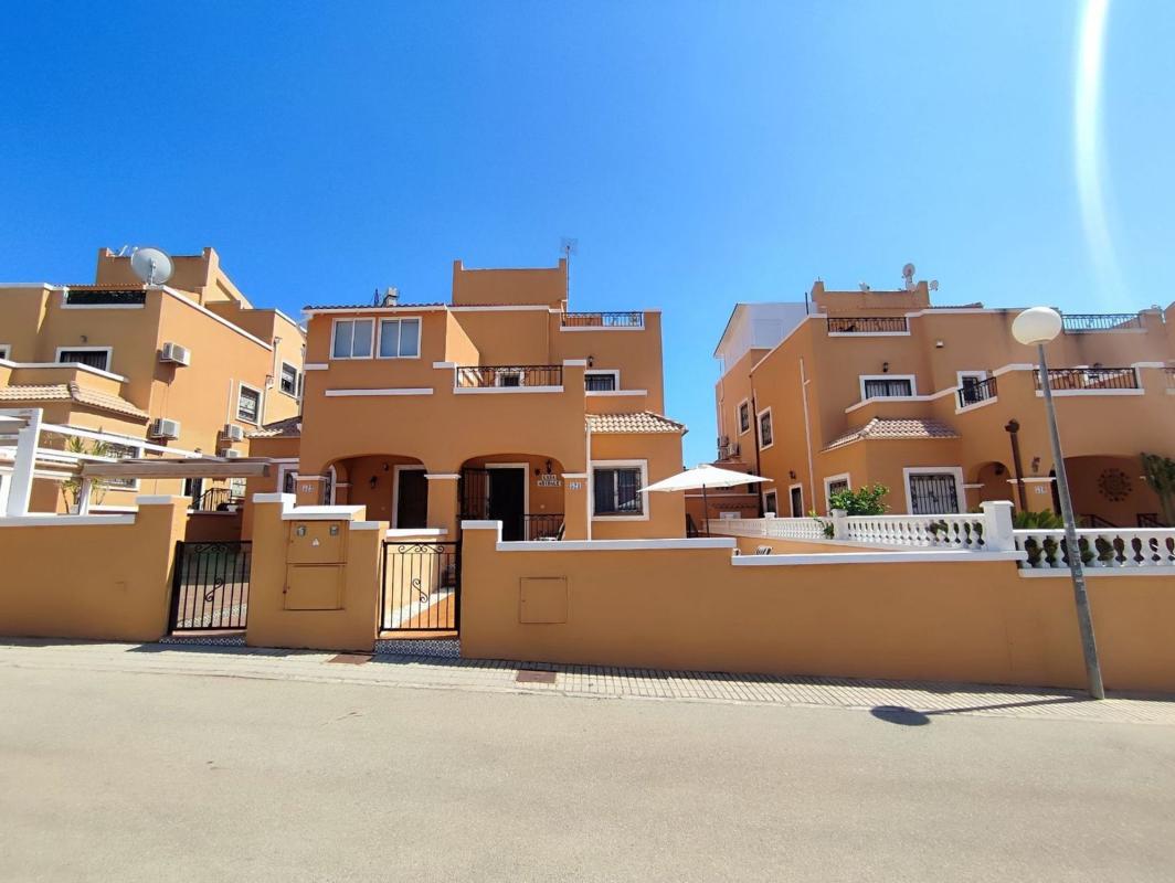 Propiedades en venta y alquiler en España photo 2