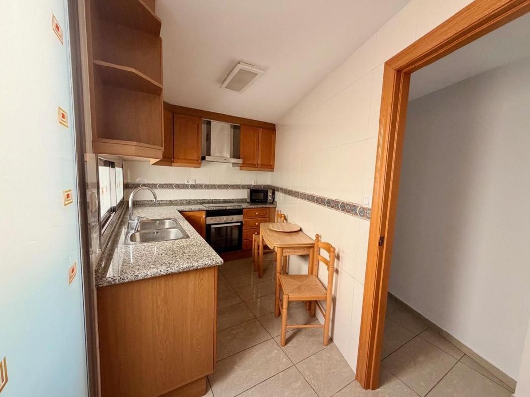 Sprzedaż mieszkania w Piso en Centro Urbano, Benidorm, Benidorm
photo 4