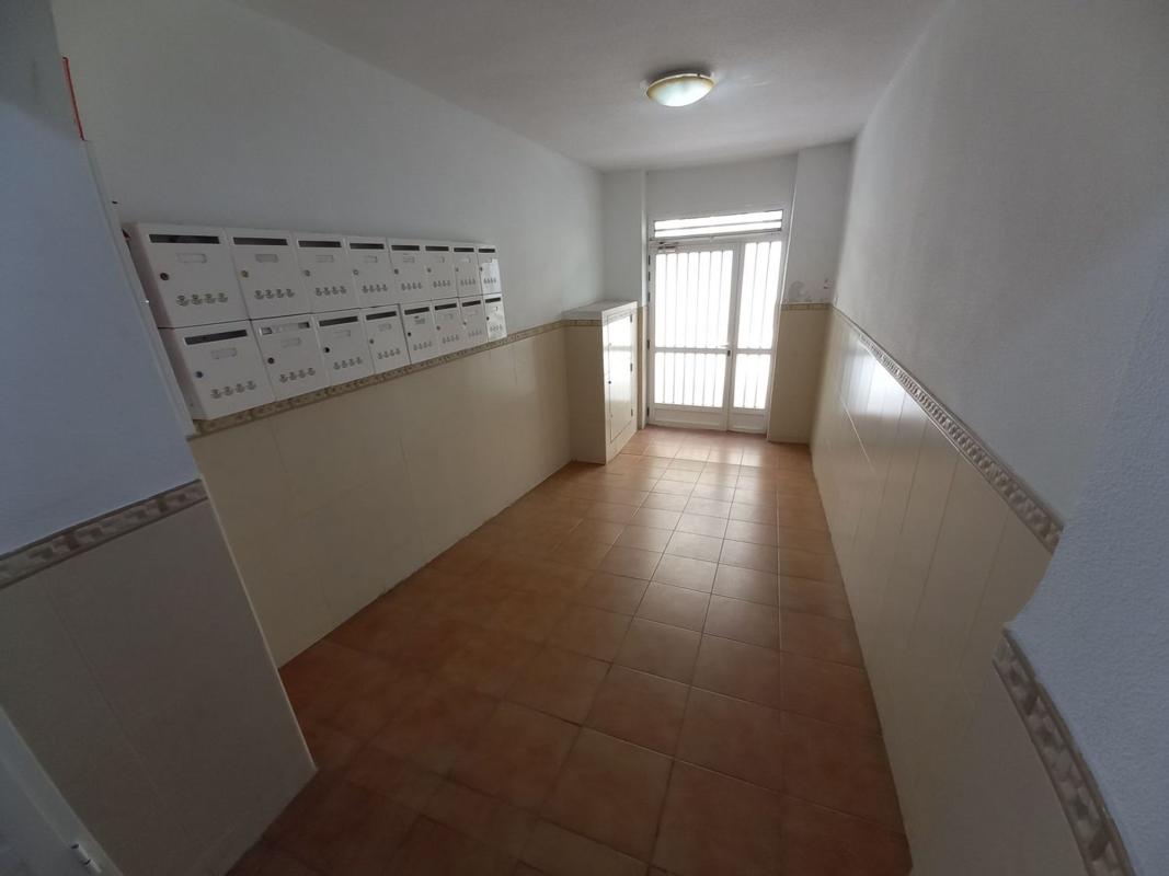 Sprzedaż mieszkania w Piso en Miguel Hernandez, 132, Las Viñas, Guardamar del Segura, Guardamar del Segura
photo 2
