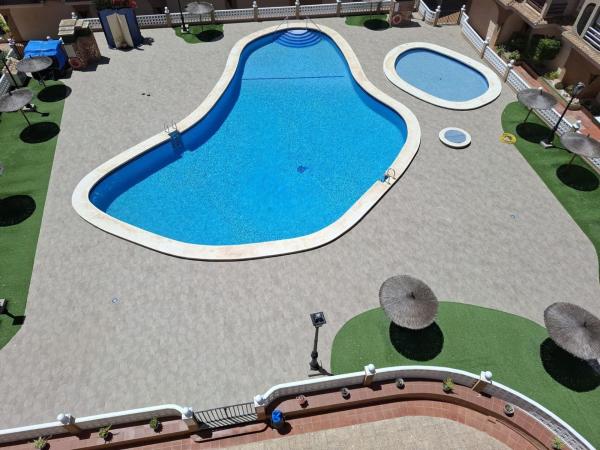 Penthouse for sale at Ático en Calle de Orihuela, Parque de las Naciones, Torrevieja, Torrevieja photo 1