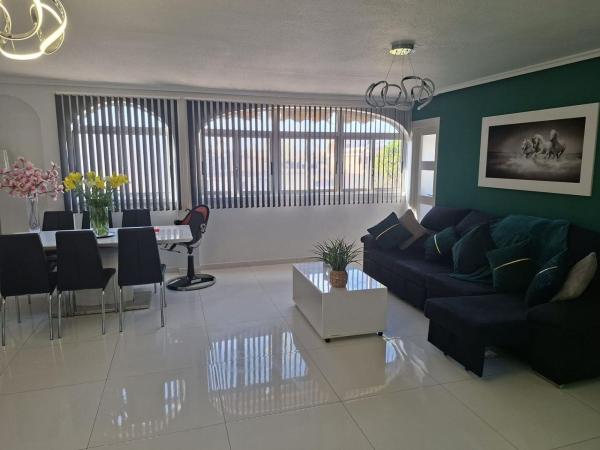 Penthouse for sale at Ático en Calle de Orihuela, Parque de las Naciones, Torrevieja, Torrevieja thumbnail 1