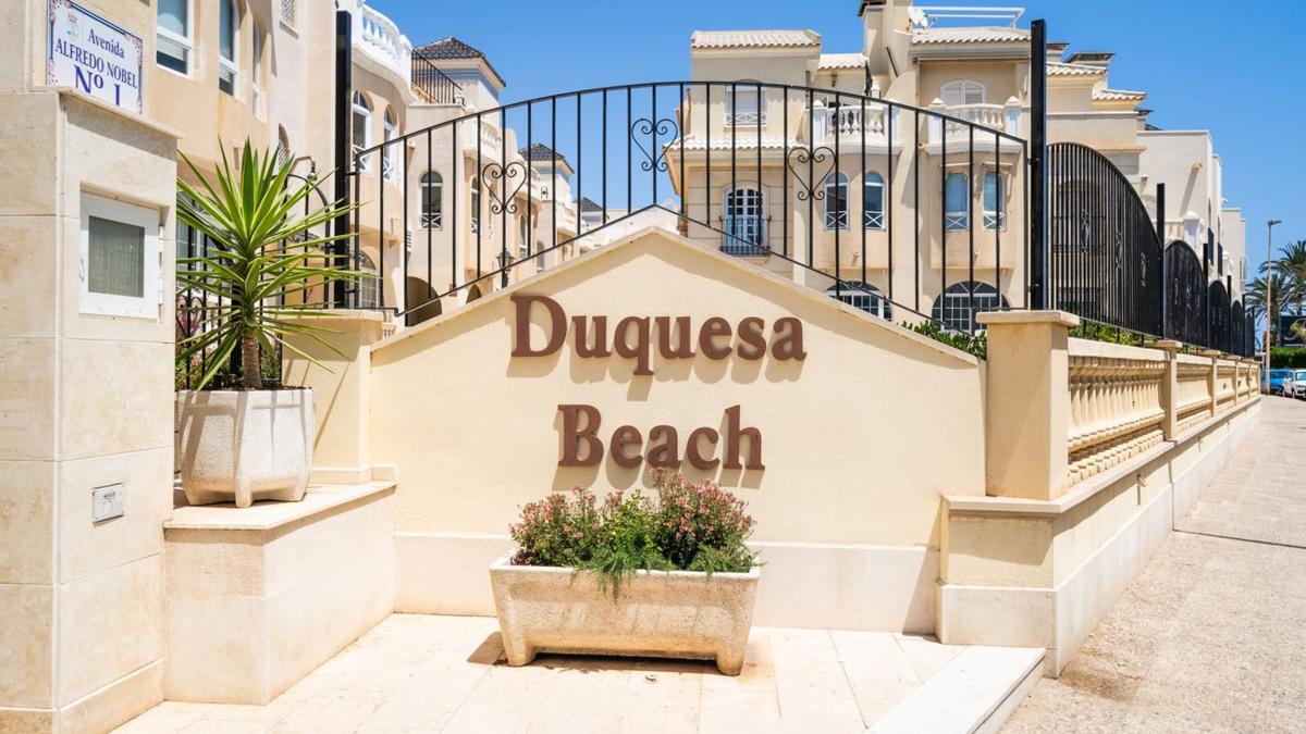 Sale of apartment in Piso en Avenida de la Purisima, Playa del Cura, Torrevieja, Torrevieja
photo 2