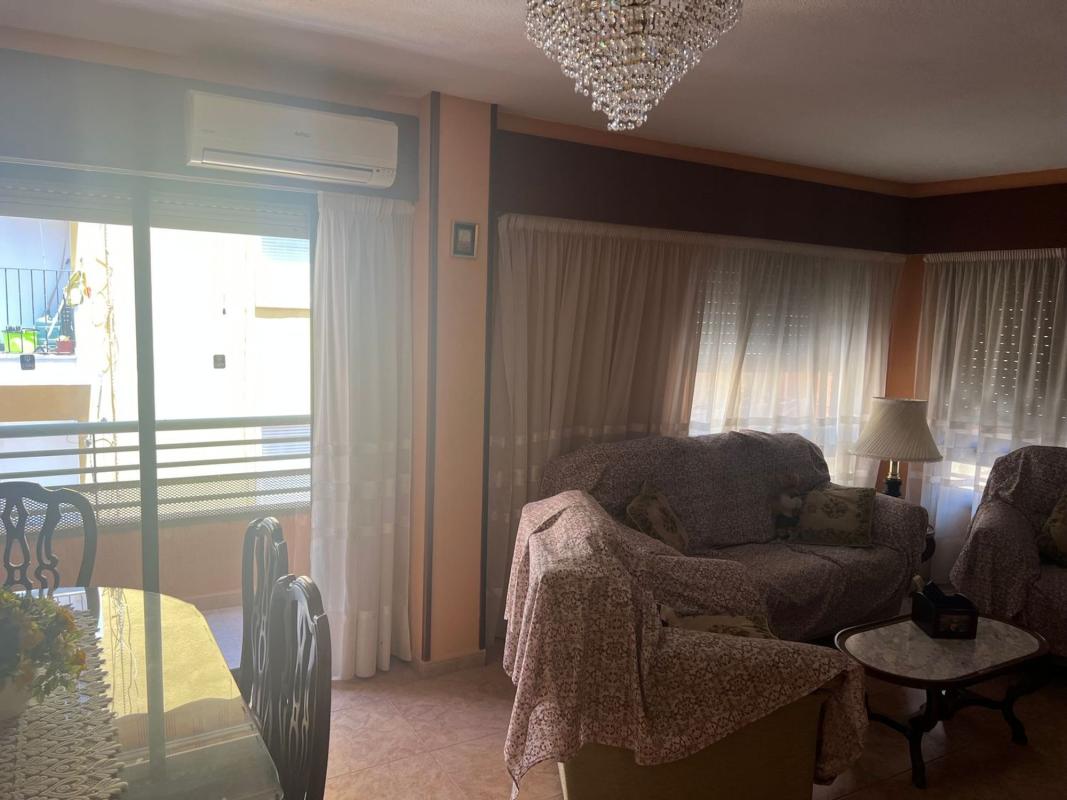 Sale of apartment in Piso en Calle Gasset y Artime, 10, Carolinas Altas, Alicante / Alacant, Alicante
photo 4