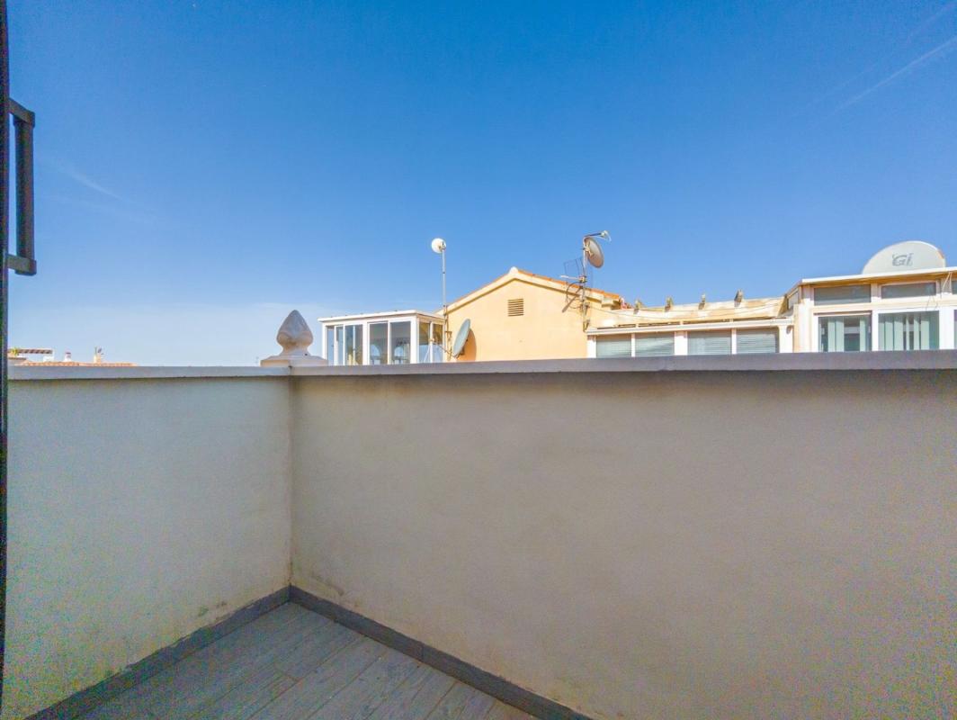 Sale of apartment in Piso en Calle Miguel Ángel, La Siesta - El Salado - Torreta, Torrevieja, Torrevieja
photo 3