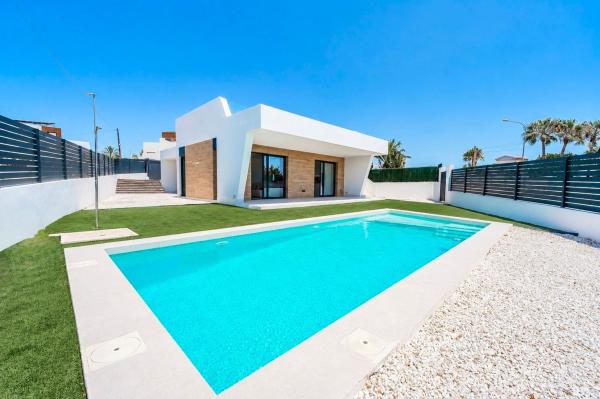 Casa o chalet independiente en Calle los Algarrobos, Centro de la Ciudad Quesada, Rojales thumbnail 1