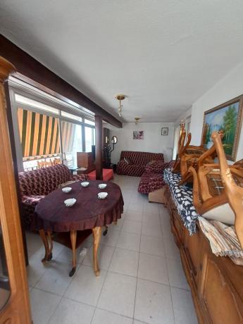 Sprzedaż mieszkania w Piso en Calle Mirador, Pueblo Levante, Benidorm, Benidorm
thumbnail 1