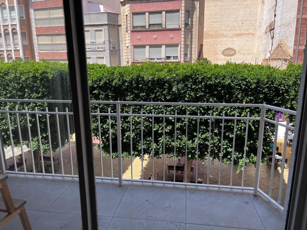 Sprzedaż mieszkania w Piso en Calle Alfredo Llopis, 20, Pont Nou-Corazón de Jesús, Elche / Elx, Elche / Elx
photo 2