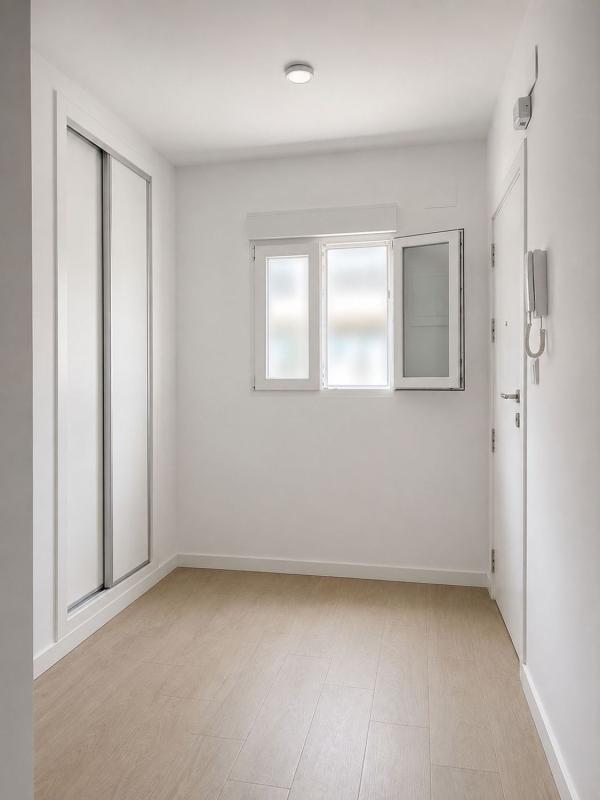 Продажа квартиры на Piso en Calle Doctor San Miguel de Tarazona, 9, Centro, San Juan de Alicante, Сан-Хуан-де-Аликанте
 photo 2