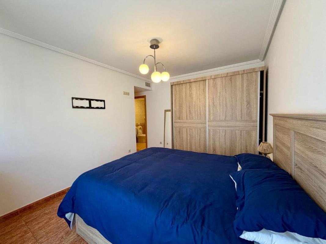 Продажа квартиры на Piso en Avenida Hispanoamérica s/n, Petrer, Петрер
photo 4