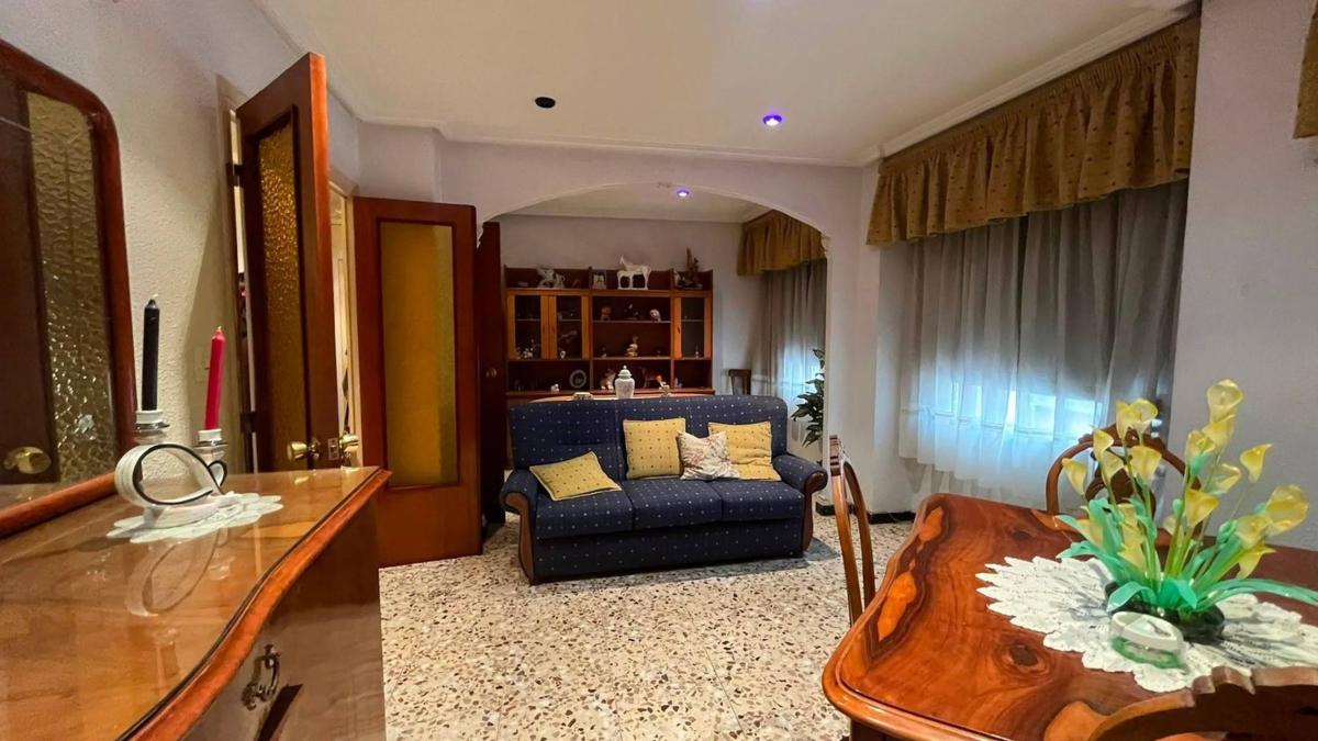 Продажа квартиры на Piso en Calle Pere Joan Perpinyà, Plaza Crevillente-Juzgados, Elche / Elx, Эльче / Эльх
photo 2
