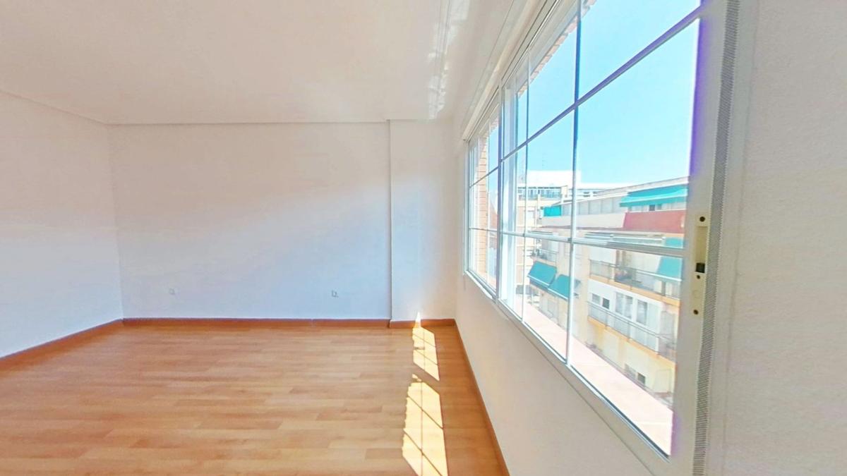 Sale of apartment in Piso en Los Ángeles, Alicante / Alacant, Alicante
photo 5