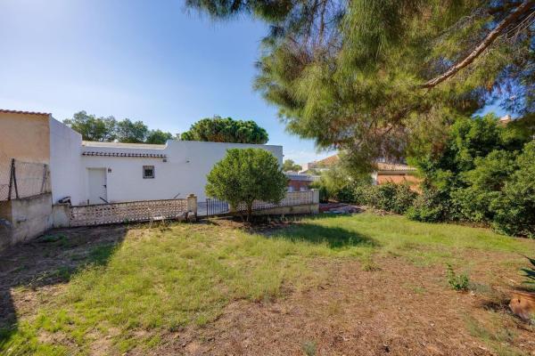 Casa o chalet independiente en Los Balcones - Los Altos del Edén, Torrevieja thumbnail 2