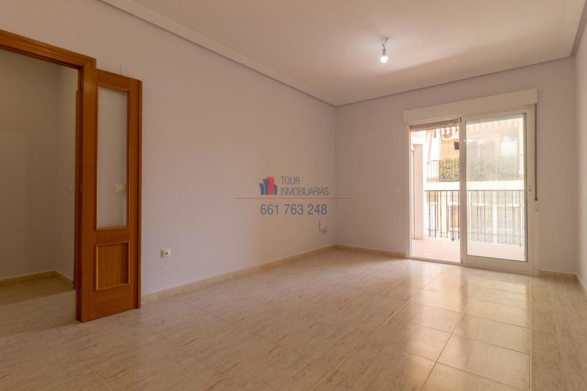 Venta de piso en Piso en Calle Carreters, 75, Centro, Santa Pola, Santa Pola
photo 2