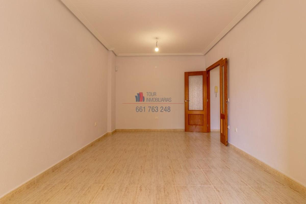 Venta de piso en Piso en Calle Carreters, 75, Centro, Santa Pola, Santa Pola
photo 4