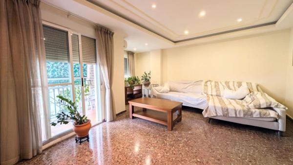 Продажа квартиры на Piso en Carrús Oeste, Elche / Elx, Эльче / Эльх
thumbnail 2