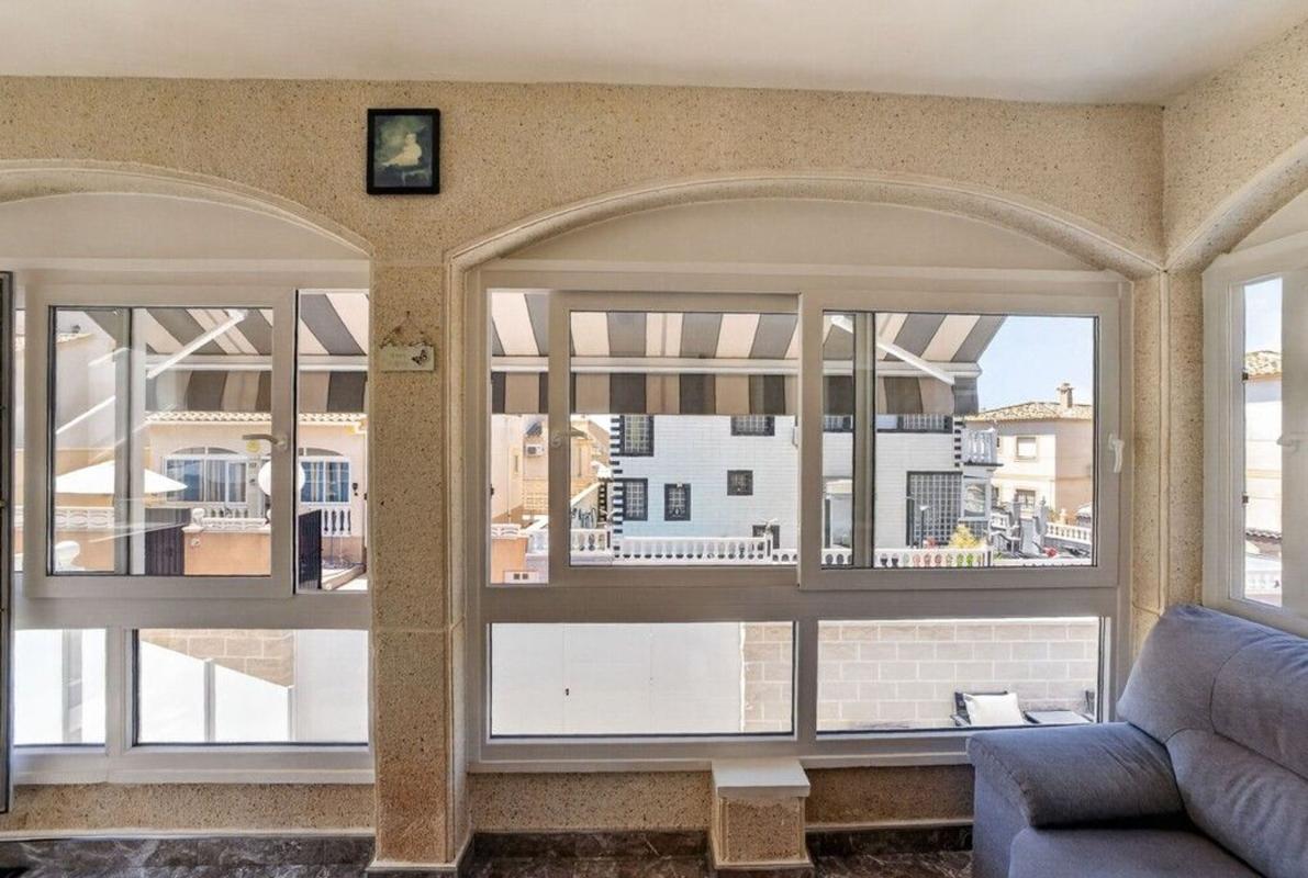 Properties for sale and rent in Spain photo 4