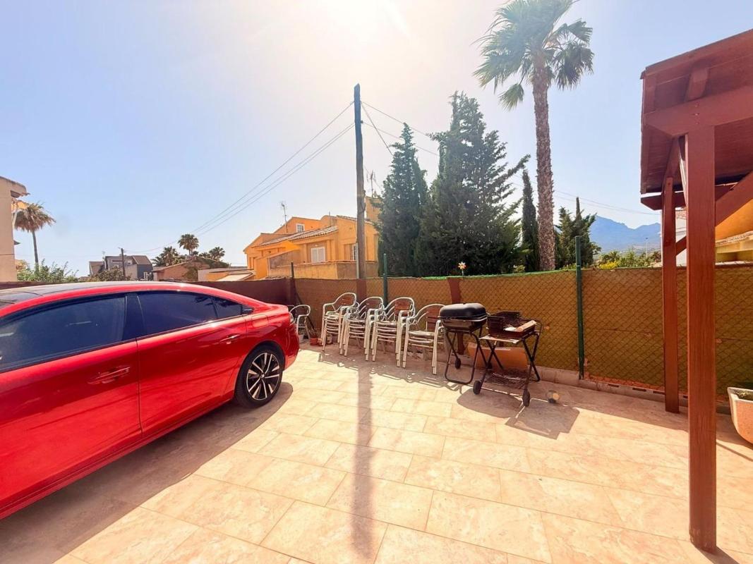 Properties for sale and rent in Spain photo 4