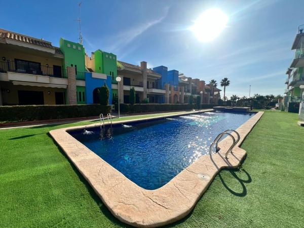 Sprzedaż mieszkania w Piso en Calle Cabo Tiñoso s/n, Lomas de Cabo Roig, Orihuela, Orihuela
 photo 1