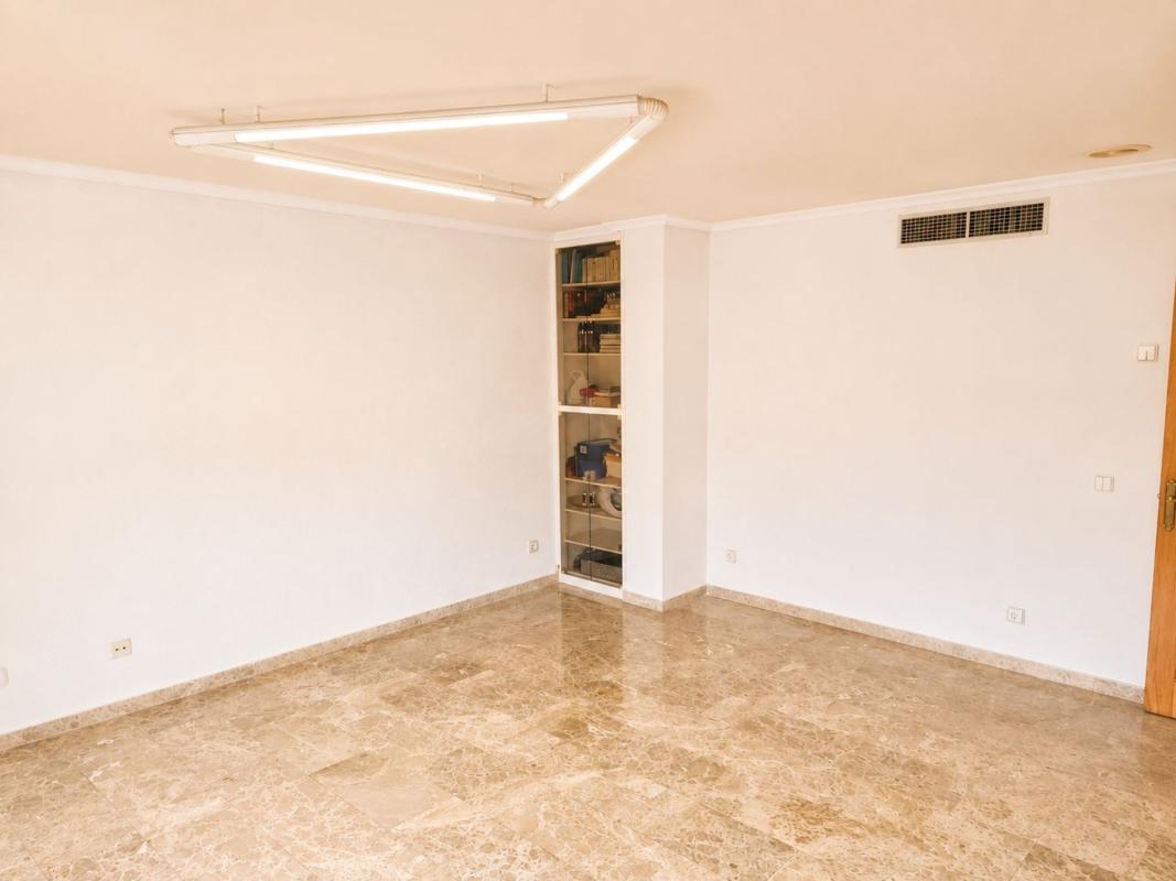 Venta de piso en Piso en Plaza de Toros - Avenida Chapí - Trinquete, Elda, Elda
photo 5