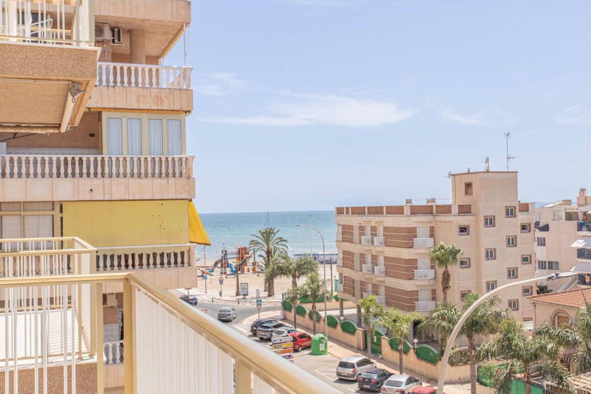 Venta de piso en Piso en Puerto, Santa Pola, Santa Pola
photo 1