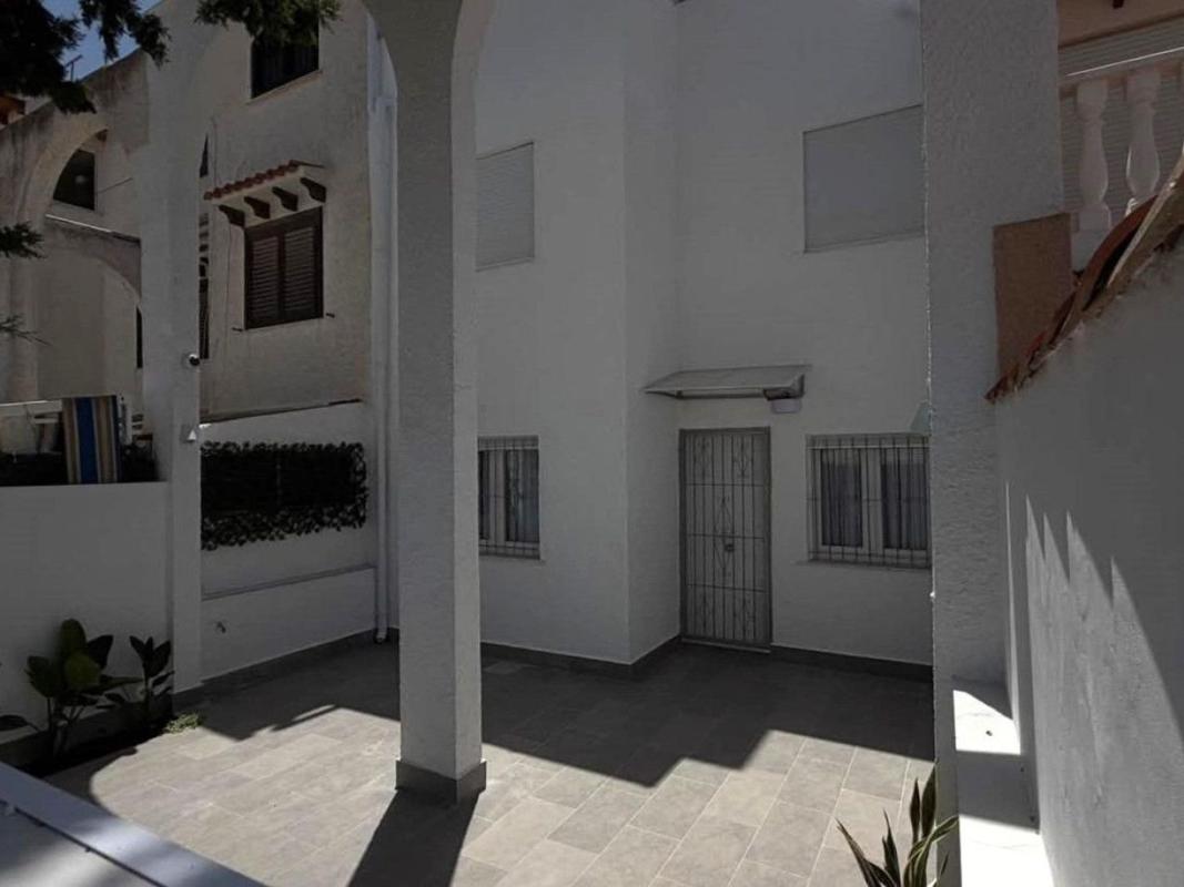 Venta de chalet independiente en Casa o chalet en Calle Luxemburgo, Nueva Torrevieja, Torrevieja, Torrevieja
photo 2