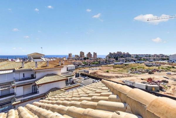 Penthouse for sale at Ático en Torreblanca, Torrevieja, Torrevieja thumbnail 2