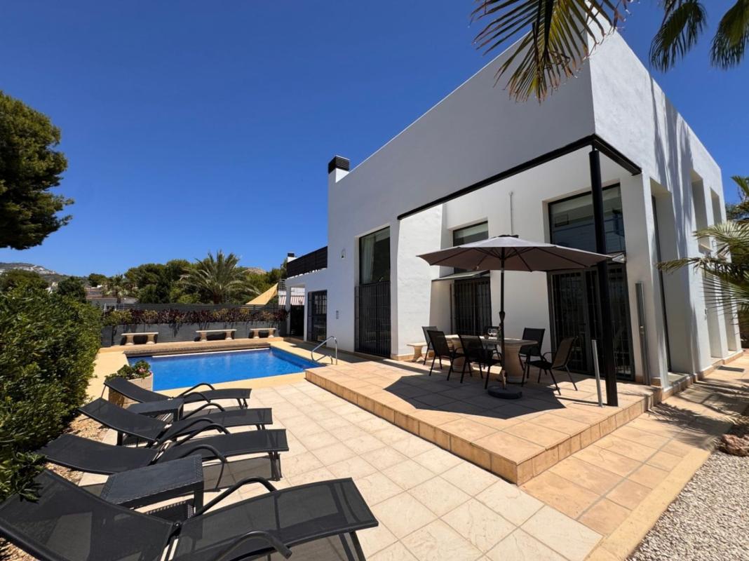 Sprzedaż niezależnego domku jednorodzinnego w Casa o chalet en El Portet-Pla del Mar, Moraira, Moraira photo 3