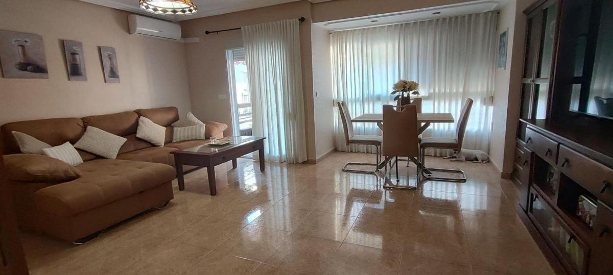 Venta de piso en Piso en Carolinas Bajas, Alicante / Alacant, Alicante / Alacant
 photo 2