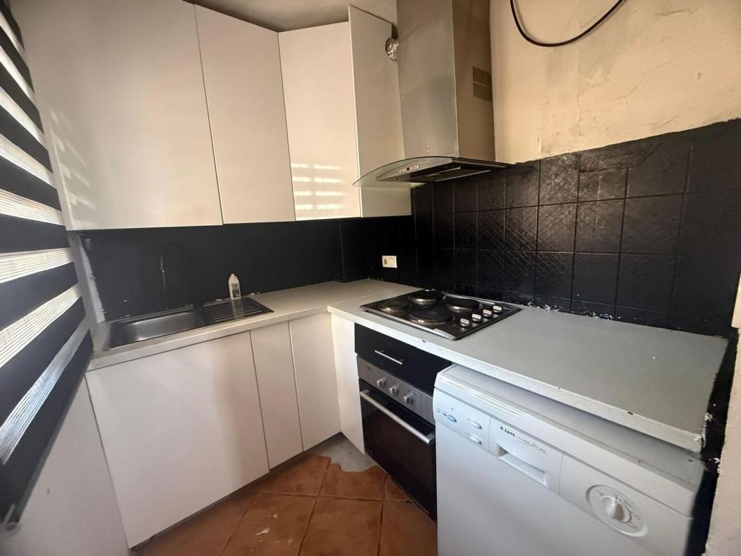 Sale of independent chalet in Chalet pareado en Avenida Torreblanca, 22, Torreblanca, Torrevieja, Torrevieja
 photo 5
