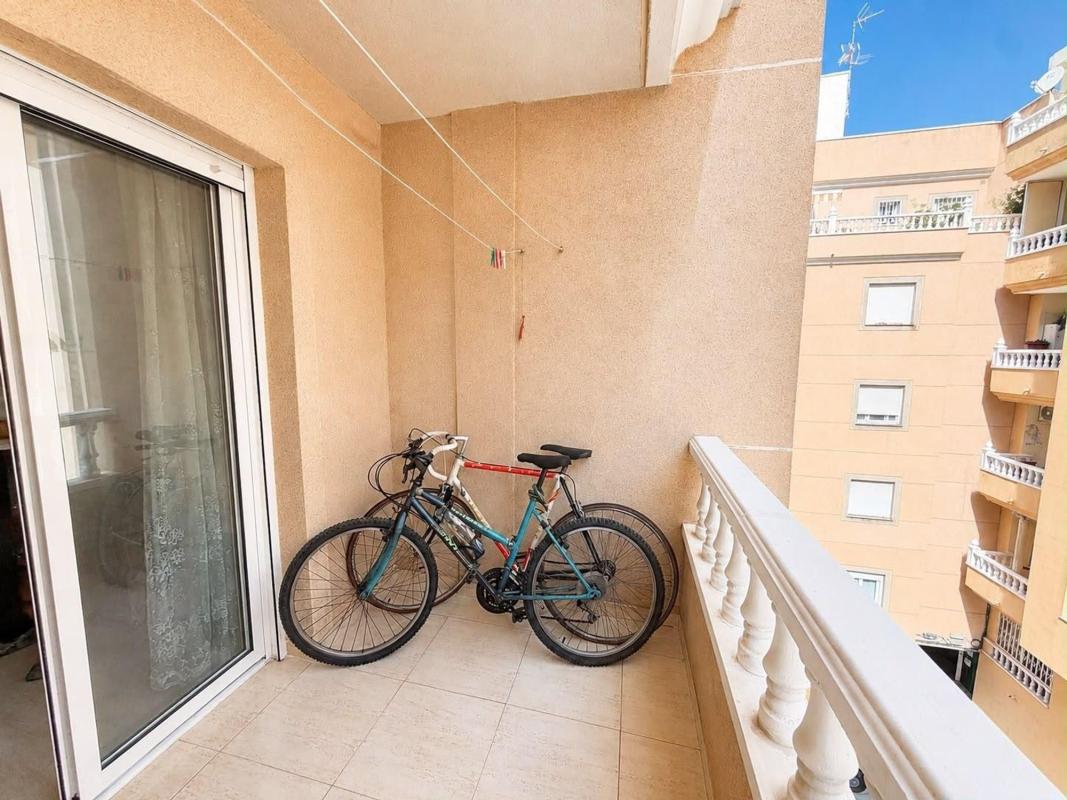 Sprzedaż mieszkania w Piso en El Molino, Torrevieja, Torrevieja
 photo 2