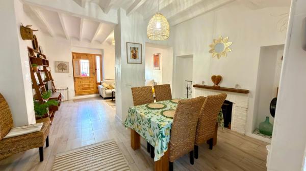 Independent chalet for sale in Casa o chalet en Casco urbano, Polop, Polop
photo 1