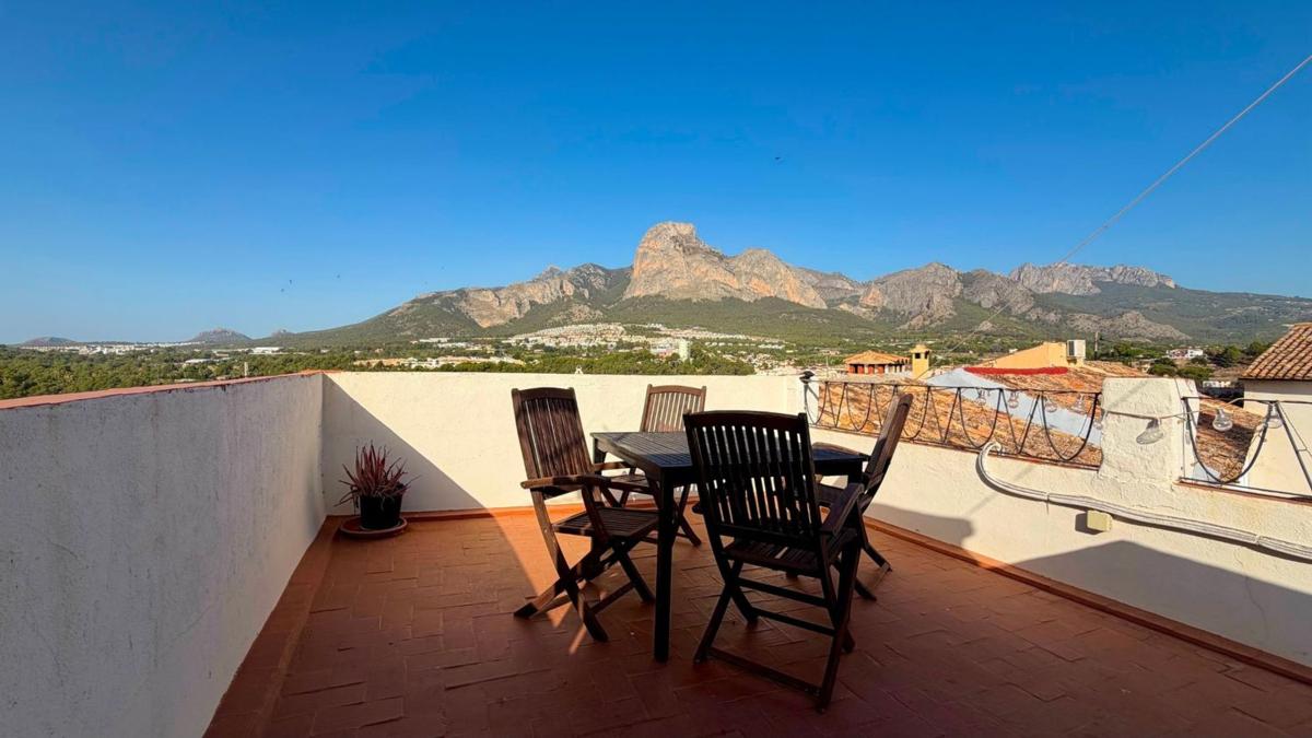 Продажа отдельного шале в Casa o chalet en Casco urbano, Polop, Полоп photo 4