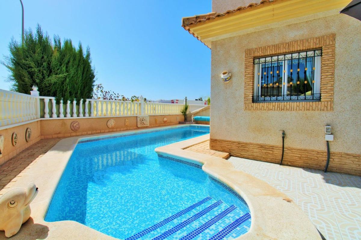 Propiedades en venta y alquiler en España photo 4