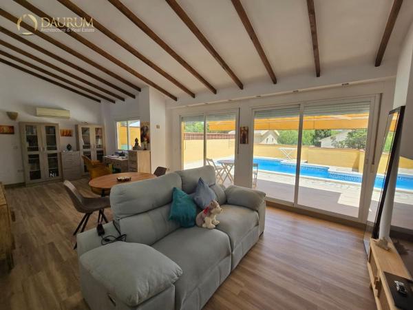 Chalet pareado en Calle Oroval, Coloma, La Nucia photo 4