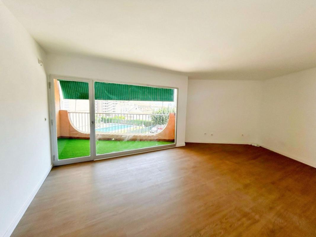 Venta de piso en Piso en Avenida España, La Zenia, Orihuela, Orihuela
photo 4